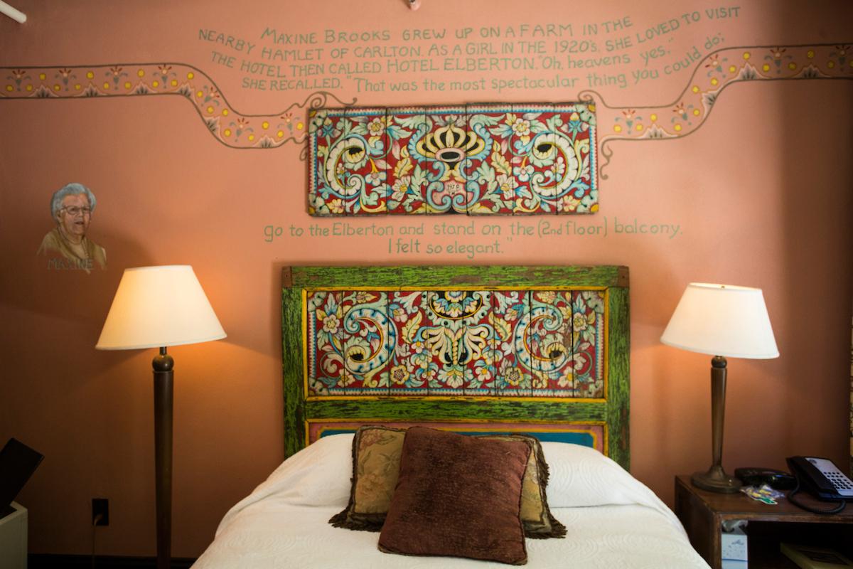 Mcmenamins Hotel Oregon McMinnville Dış mekan fotoğraf