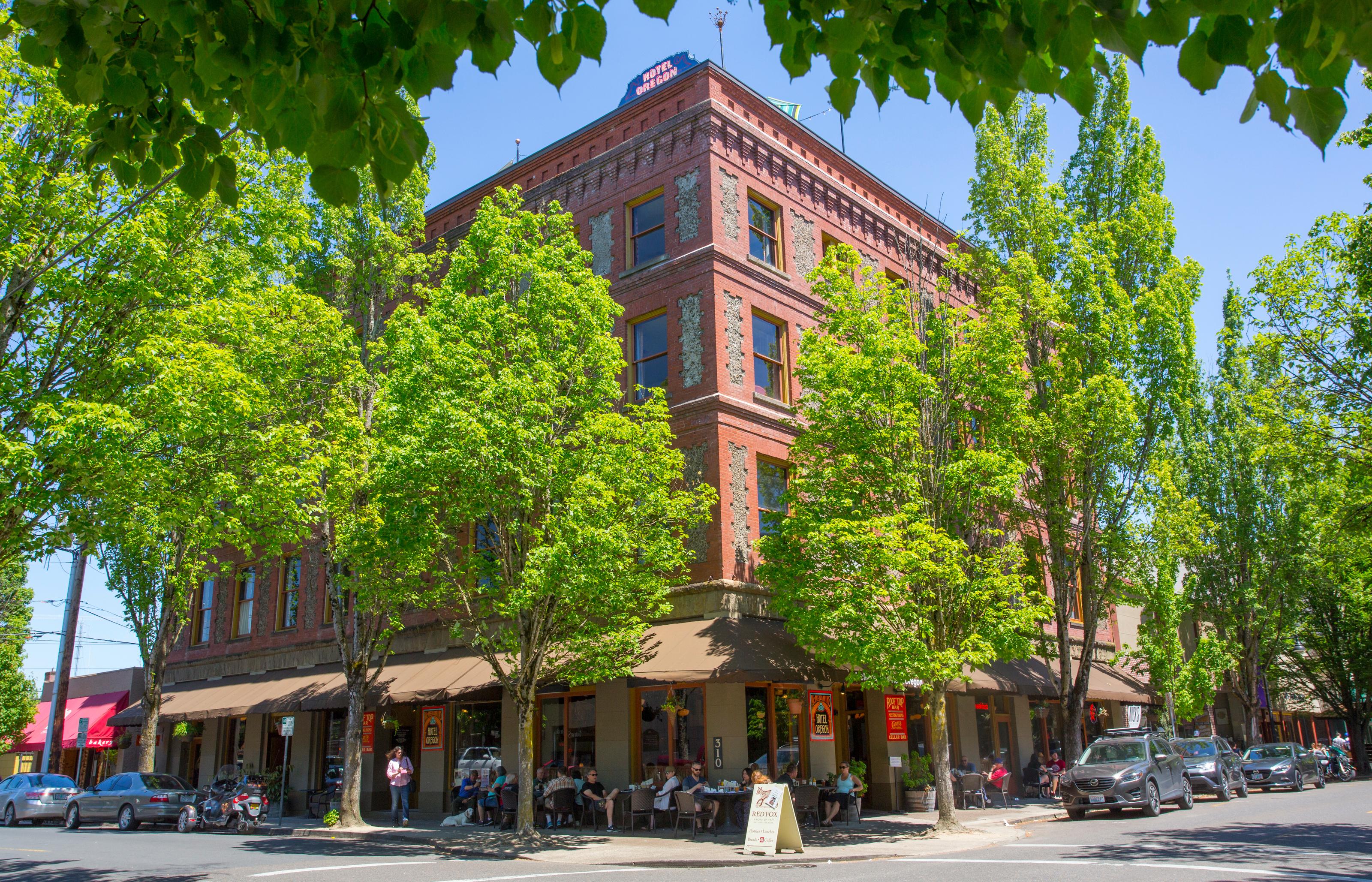 Mcmenamins Hotel Oregon McMinnville Dış mekan fotoğraf